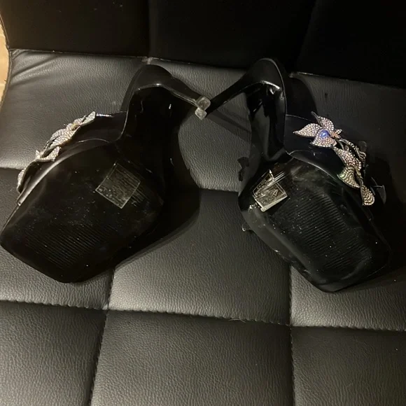 Azalea Wang Heels - Picture 3 of 3